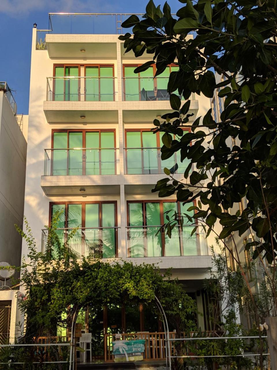 Huvan Beach Hotel At Hulhumalé Exterior foto